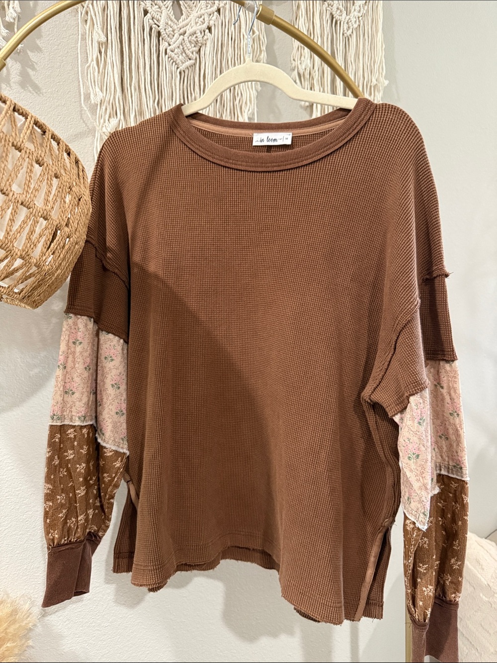 Women's Brown Mixed-Sleeve Waffle Knit Pullover